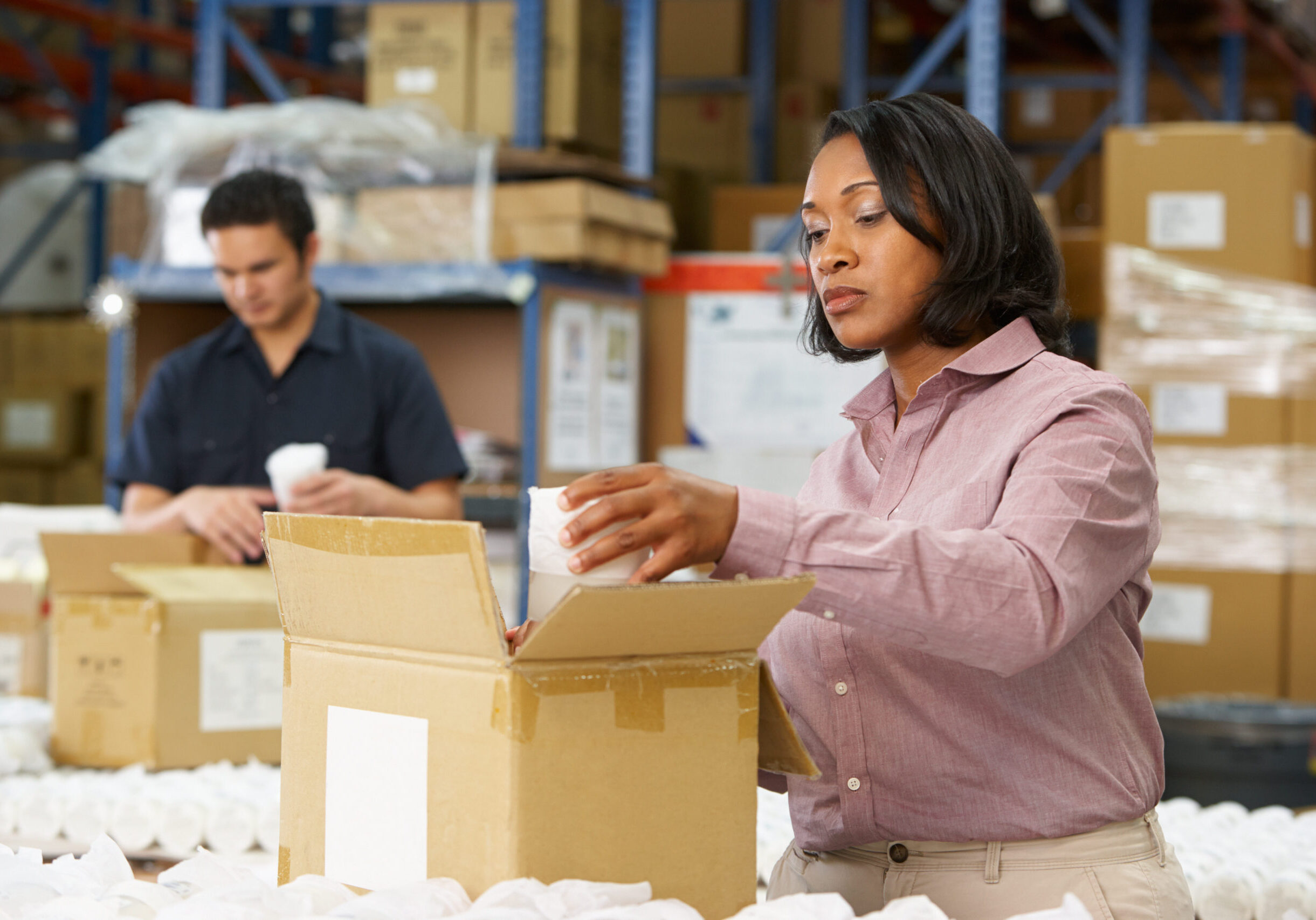 Manager,Checking,Goods,On,Production,Line